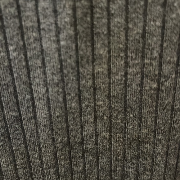 Sexy sleeveless top - Picture 2 of 3